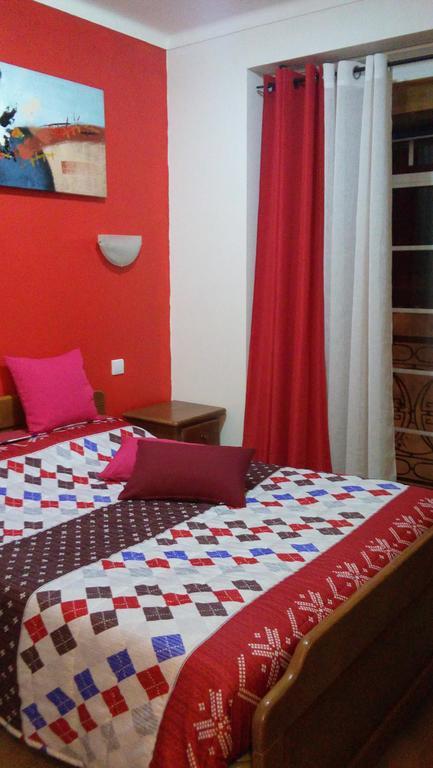 Residencial Moeda Hotel Coimbra Eksteriør billede