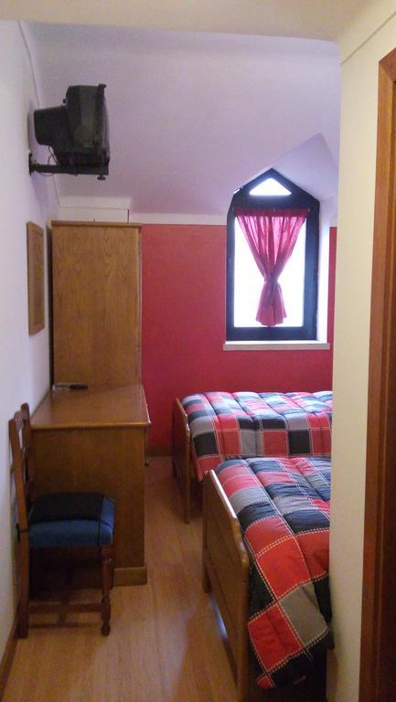 Residencial Moeda Hotel Coimbra Eksteriør billede