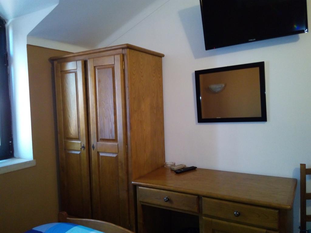 Residencial Moeda Hotel Coimbra Eksteriør billede