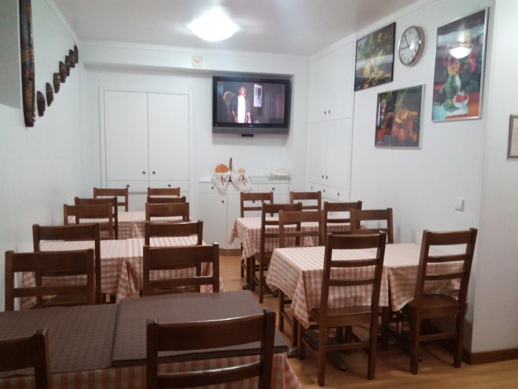 Residencial Moeda Hotel Coimbra Eksteriør billede