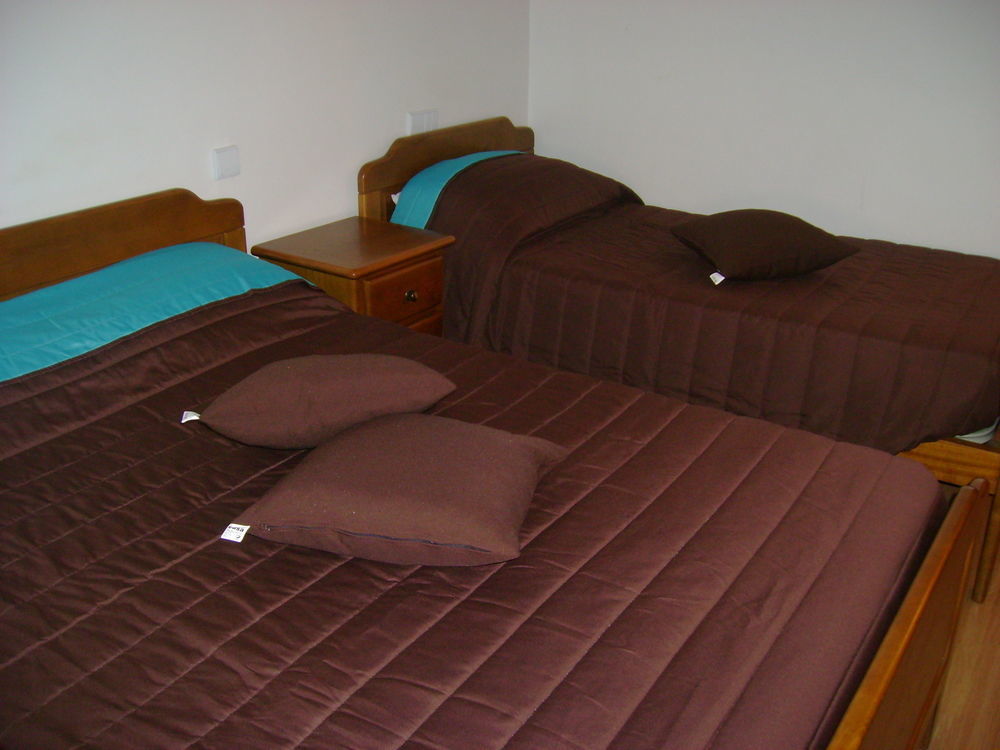 Residencial Moeda Hotel Coimbra Eksteriør billede